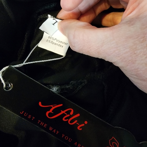 NWT Skater skirt - Picture 3 of 4